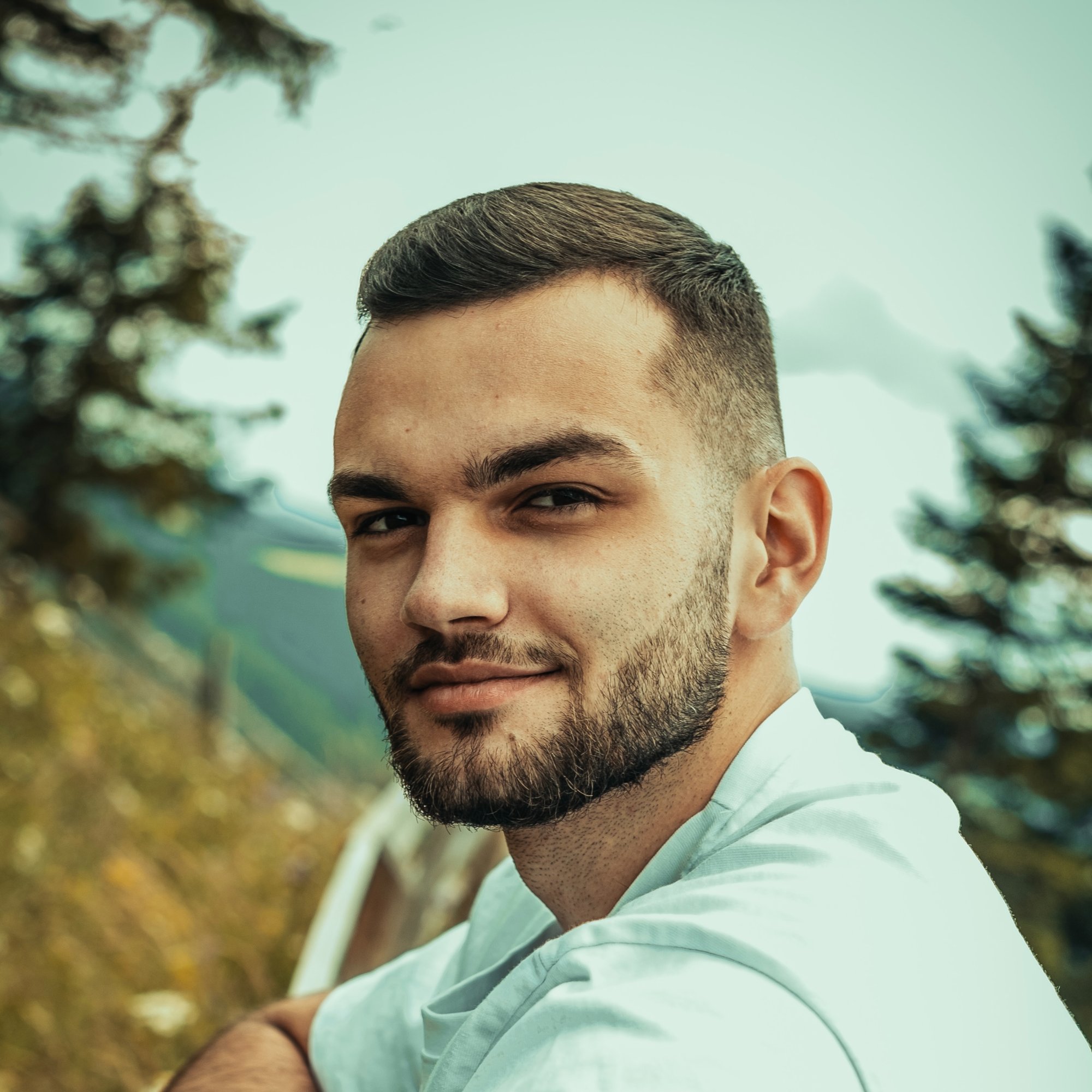 Sebastian Irinciuc, CEO